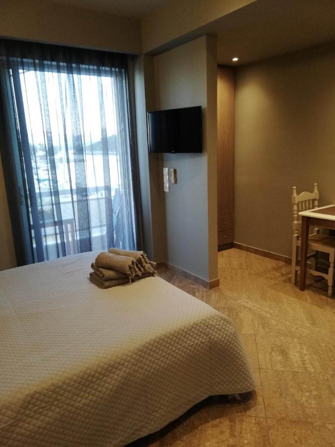 Maltezos Rooms Метана Экстерьер фото